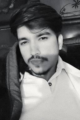 Paras Yadav - Model in Gurgaon | www.dazzlerr.com