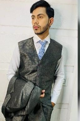 Danish Qureshi - Model in Ludhiana | www.dazzlerr.com