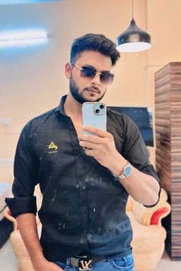 Ajay Aryan - Actor in Mumbai | www.dazzlerr.com
