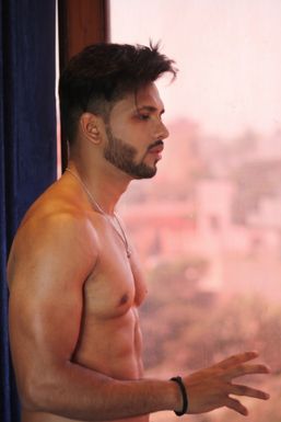 Vishwajeet Upadhyay - Model in Varanasi | www.dazzlerr.com