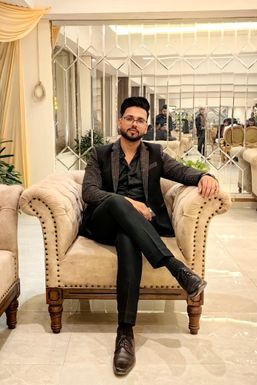 Vishwajeet Upadhyay - Model in Varanasi | www.dazzlerr.com