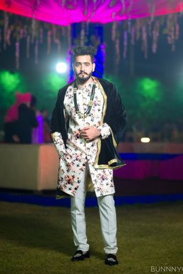 Himanshu Jatana - Model in Chandigarh | www.dazzlerr.com