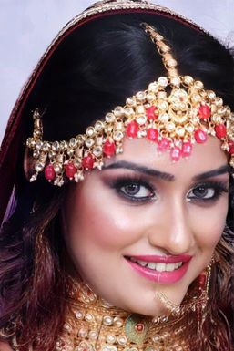 Sweta Bhattacharya - Model in New Delhi | www.dazzlerr.com