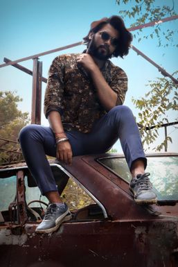Shubham Sharma - Model in Dhamnod | www.dazzlerr.com