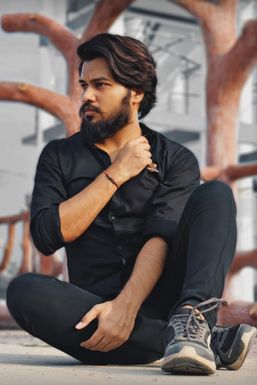 Shubham Sharma - Model in Dhamnod | www.dazzlerr.com