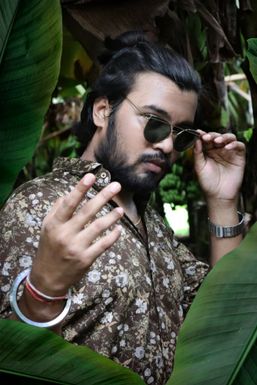 Shubham Sharma - Model in Dhamnod | www.dazzlerr.com