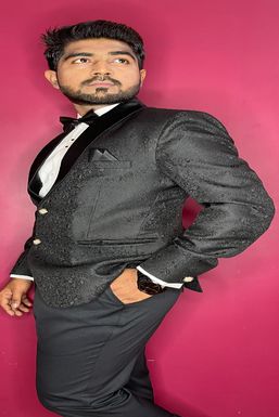 Bisharat Khan - Actor in Mumbai | www.dazzlerr.com