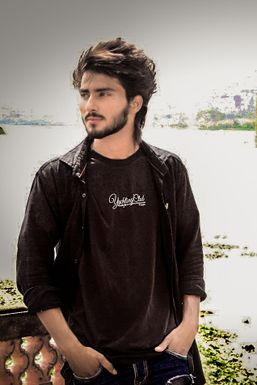 Anmol Meena - Model in Jaipur | www.dazzlerr.com