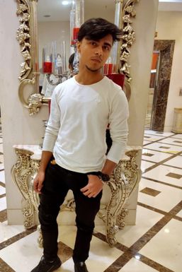 Rudra Banerjee - Model in Kolkata | www.dazzlerr.com