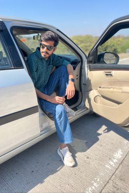 Dazzlerr - Chirag Saini Influencer Kota