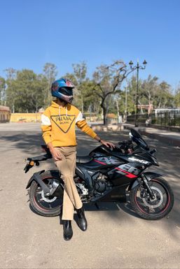 Dazzlerr - Chirag Saini Influencer Kota