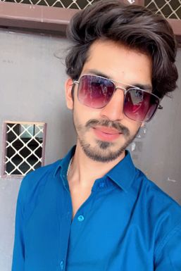 Dazzlerr - Chirag Saini Influencer Kota