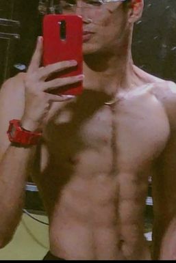 Nivid Mewada - Influencer in Kalyan-Dombivali | www.dazzlerr.com