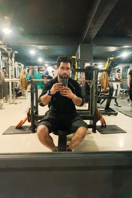 Umer gul - Model in Srinagar | www.dazzlerr.com