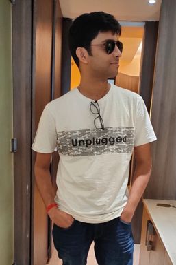 Pinaki Roy - Influencer in Bangalore | www.dazzlerr.com