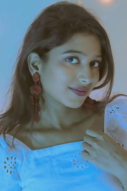 Rasmi Krishnan - Model in Navi Mumbai (Panvel, Raigarh) | www.dazzlerr.com