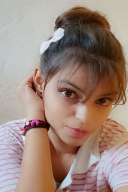 Ashu - Model in Faridabad | www.dazzlerr.com