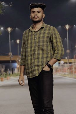 Yashjaiswal - Actor in Bansi | www.dazzlerr.com