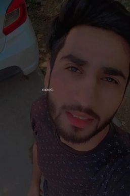 Sagarbronia - Photographer in Nangloi Jat | www.dazzlerr.com